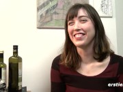 Ersties - American Babe Rubs Her Clit In the Bathtub 10/16