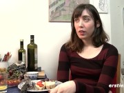 Ersties - American Babe Rubs Her Clit In the Bathtub 5/16