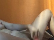 Fui aquecer minha bucetinha socando consolo forte nela 16/16