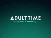 Stunning Blonde Fucks With Her Masseuse In Tribbing 1/16