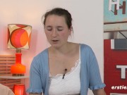 Ersties - Sexy Solo und intime Fragen mit Mira M 11/16