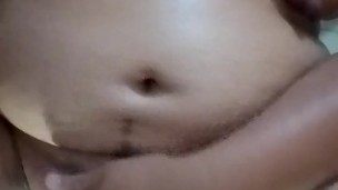 Masturbandome en el baño