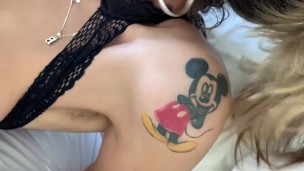posandoles con lenceria especial, mi culo y mi vagina a ustedes para que se masturben