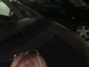 Mon cousin me prend en levrette dans le parking avant un repas de famille   16/16