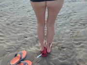 Stripping Bare Butt And Pussy In Public.. (Juicylousie) 8/16