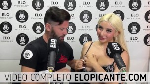 ELO PODCAST LE CHUPA LAS TETAS A LORE SOFIA