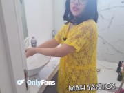 gostosa limpa e parece os peitos 15/16