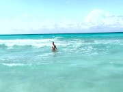 Sexy Monika Fox Walks Along Beach 13/16