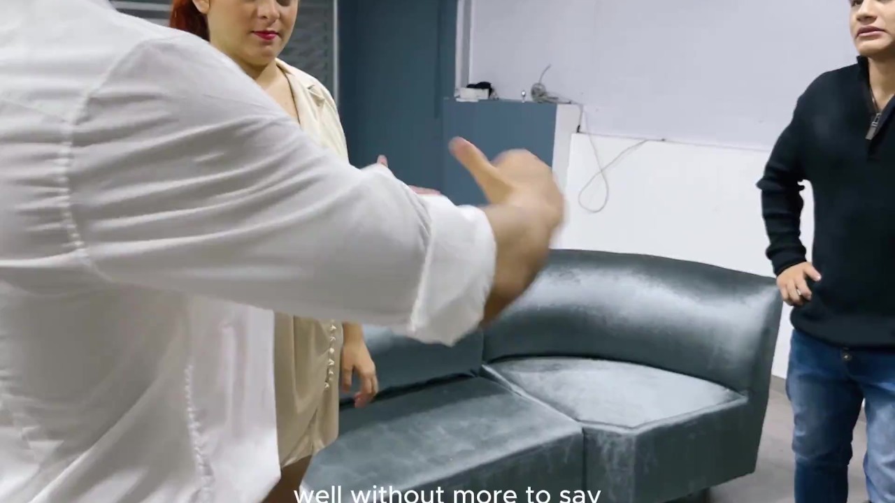 hot wife gets fucked by real estate agent because her husband doesn't have enough money - RedTube