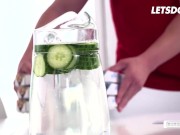 Bulgarian Babe Monika Phamous Fucks Delivery Guy - LETSDOEIT 1/16