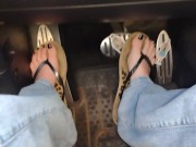 Driving in flipflops while smashing little men 6/16