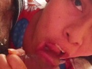 Peruana me toma de los testículos y se lo mete hasta sacarme el semen con su boca 13/16