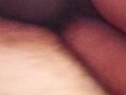 Peruana me toma de los testículos y se lo mete hasta sacarme el semen con su boca 9/16