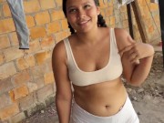 le doy dinero a la esposa de mi vecino para que la chupe 8/16