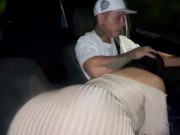 Desconocido se folla a joven de 21 años después de la disco sexo en auto publico 9/16