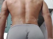 Hermoso Moreno con un Cuerpo Perfecto 3/16