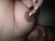 Tocando coño peludo y chupando mis tetas calientes 5/16