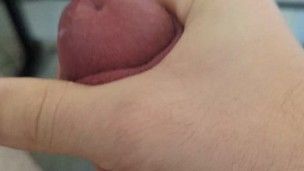 Huge cumshot from edging