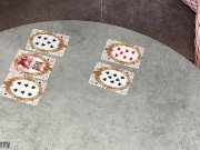 Проиграла киску в карты ,чтобы он разорвал мои колготки и вставил свой член 3/16