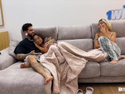 FODENDO A NOVA AMIGA DA MINHA NAMORADA • COLLAB Itsxlilix Stellar Bluue 3/16