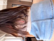 美女业务经理为了完成业绩主动约客户去酒店肏穴，被鸡巴各种玩弄！中国国产微剧情 9/16