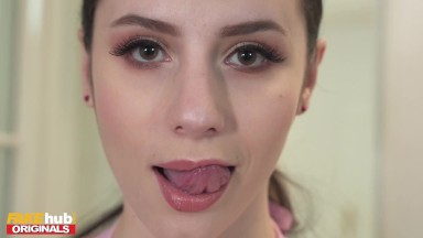 Más Relevante Jovencita Con Un Hombre Mayor Porn Videos Todo el ...