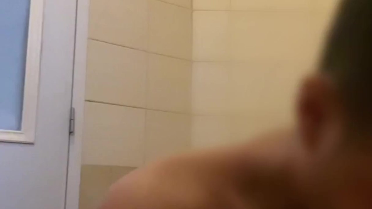 Pinoy Bell Boy Hotel Staff Suck Me Hard and Edge Me Until I Cum | Chupa Bell Boy Hotel Room Service - 無料セックスビデオ - RedTube