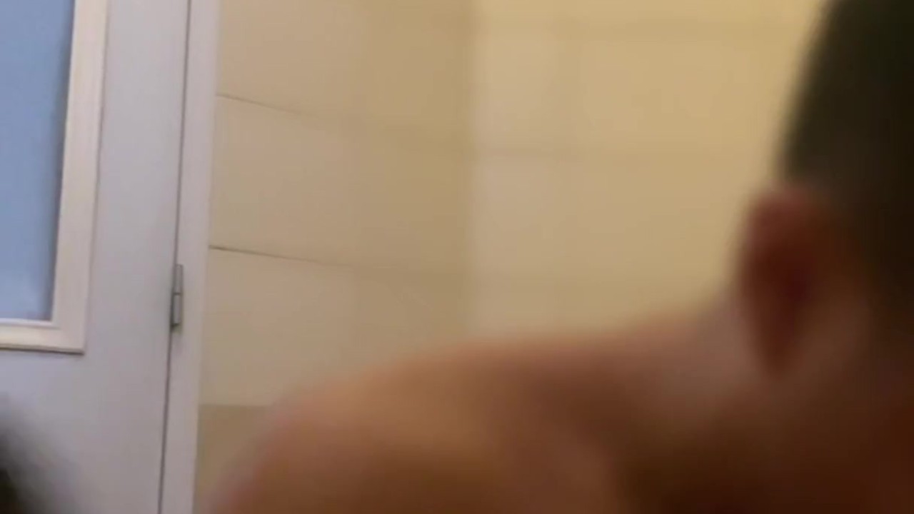 Pinoy Bell Boy Hotel Staff Suck Me Hard and Edge Me Until I Cum | Chupa Bell Boy Hotel Room Service - 無料セックスビデオ - RedTube