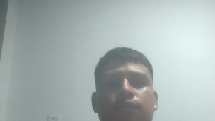 cantando antes de follar muy duro