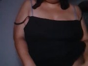 Mostrando mis tetas ricas parte 1 7/16