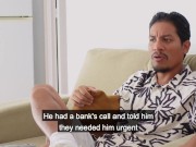 Martina, coquetea descaradamente con el amigo de su Padre 1/16