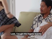 Martina, coquetea descaradamente con el amigo de su Padre 9/16