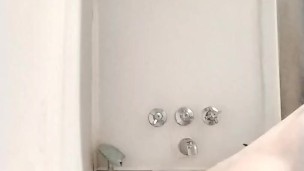 D3mon in the shower!