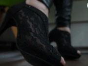 Dominant girls wants your money - teaser 9/16