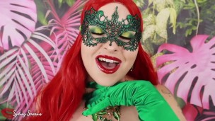 Kissed by Poison Ivy ft Sydney Screams