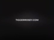 Ellen Ripley alien cosplay video teaser 16/16