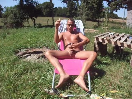 jerkoff under sun