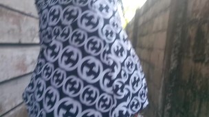 EBONY GIRL PEE BESIDE NEIGHBOUR'S HOUSE WIFE CHEATING HUSBAND PEEP