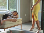 VIXEN Hot babes relieves her stress 4/16