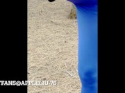 102 yoga pants wife takes a doggie style creampie during a walk in the park OnlyFans @ Appleliu-76 1/16