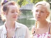 Ersties - Gabi befriedigt Lisa mit Zungenlecken 11/16