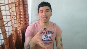 Voy con el carpintero hetero y termina empotrandome su vergota de23cm en mi cuarto ! Relato sexual