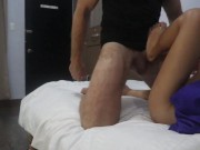 Daddy wants to eat dirty pussy but babe push her feet on daddy's face 10/16