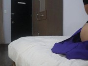 Daddy wants to eat dirty pussy but babe push her feet on daddy's face 7/16