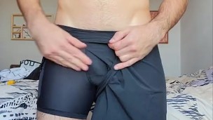 Tight Gym Clothes Hides Gym Dude's 9 Inch Cock