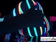 Samantha Saint gets off in black light 16/16
