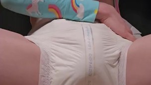 Diaperboy inserts catheter and cums