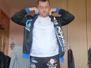 LongJohn0Hara changing into his gym wear 15/16