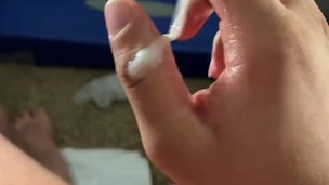 Big boy shoots a load using his fleshlight in front of a mirror