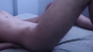 young skinny twink cums all over himself